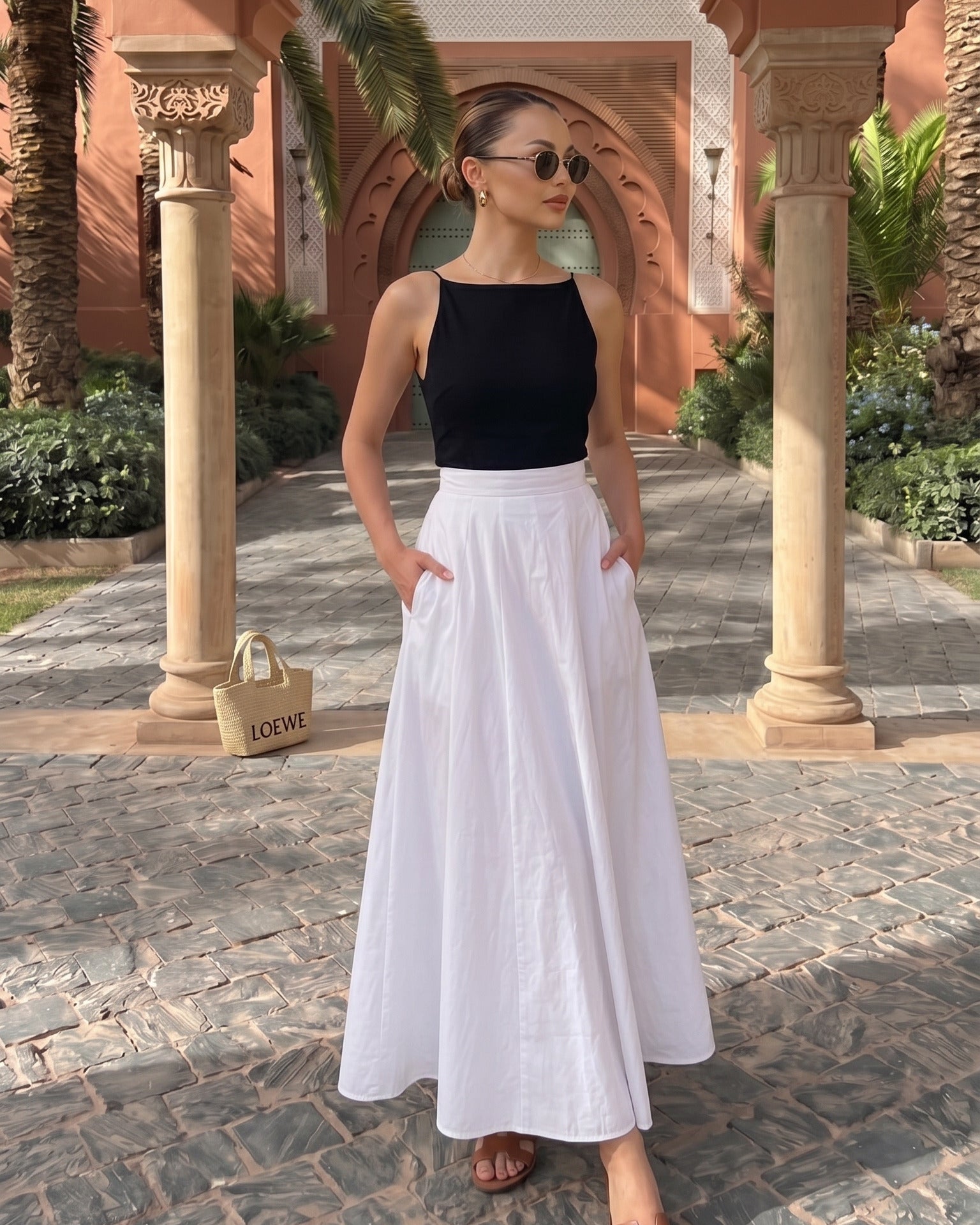 Jupe longue blanche taille haute fluide – Élégance minimaliste